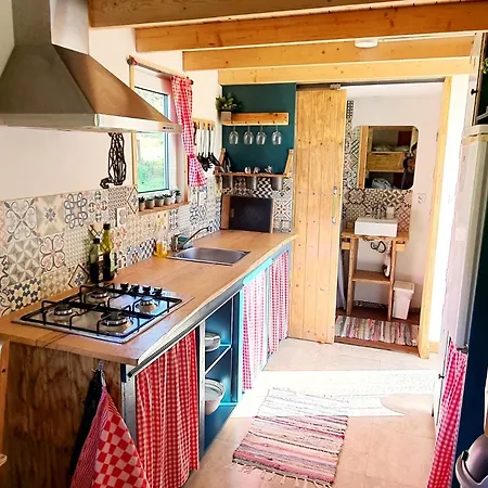 לינה וארוחת בוקר Quinta Do Castanheiro קסטניירה דה פרה