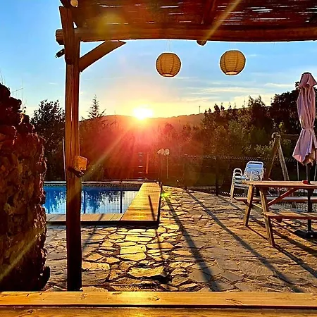 Bed & Breakfast Quinta Do Castanheiro 3*