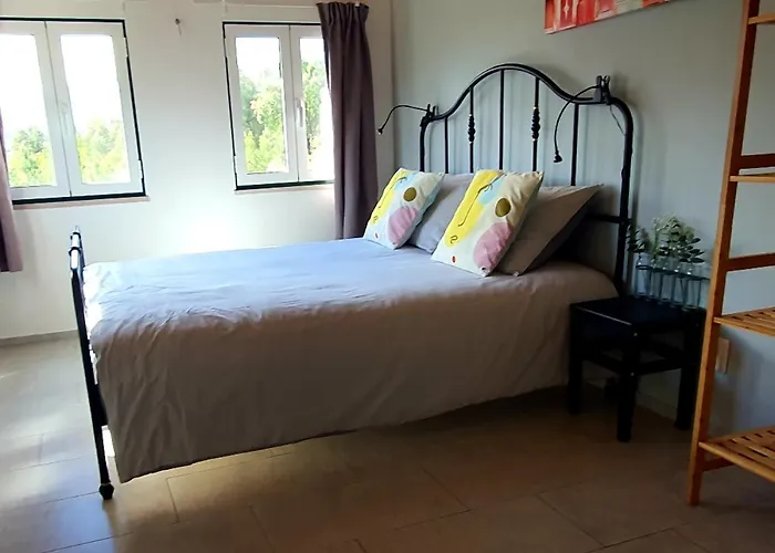 Quinta Do Castanheiro Bed & Breakfast Castanheira de Pera