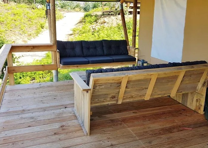 Quinta Do Castanheiro Bed & Breakfast